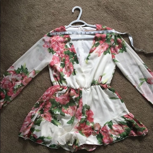 NWT Reverse Romper/Playsuit 
Size M - Picture 2 of 6